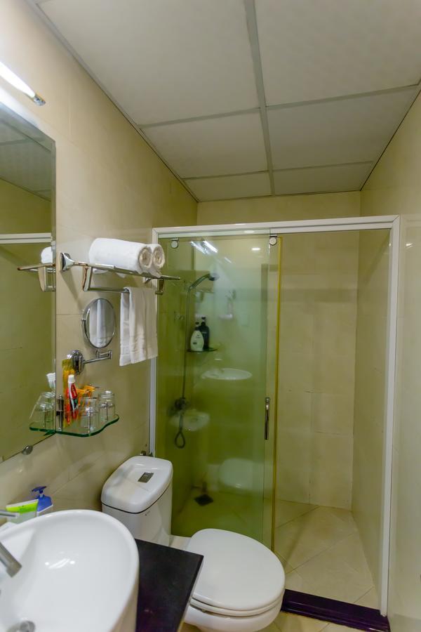 הו צ'י מין סיטי A25 Hotel - 13 Bui Thi Xuan מראה חיצוני תמונה